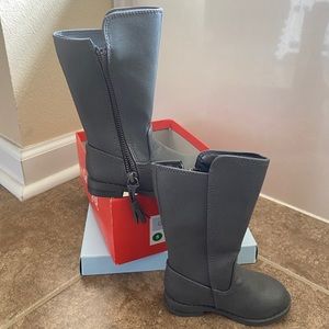 Cat & Jack grey Jaya toddler boots size 5